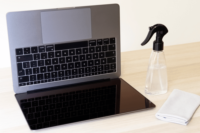clean your macbook