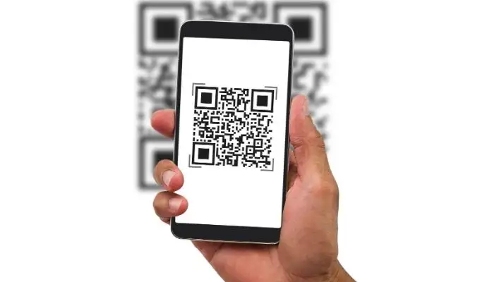 Why Should You Add a QR Code to Your Marketing Strategy and How Does it Work for iOS Devices?